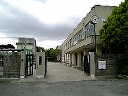 八尾市立大正中学校 2320ｍ(徒歩29分)