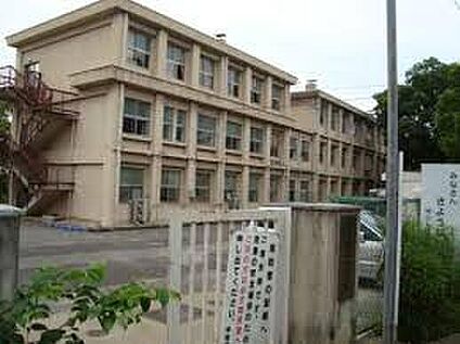 京田辺市立田辺小学校 1800ｍ(徒歩23分)