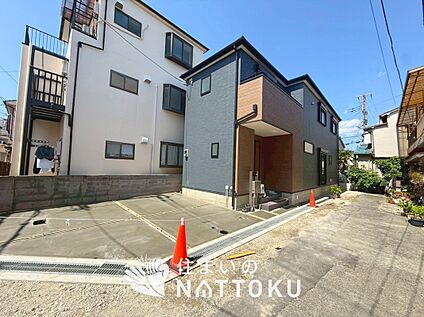現地写真（前道含む外観）
