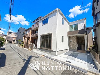 現地写真（前道含む外観）