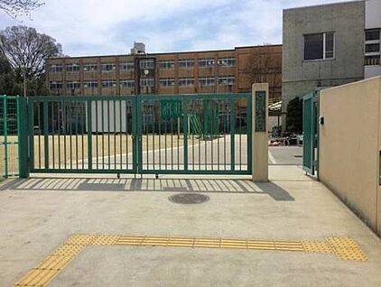 京都市立神川小学校 850ｍ(徒歩11分)