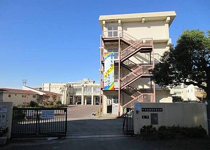 堺市立日置荘中学校 400ｍ(徒歩5分)
