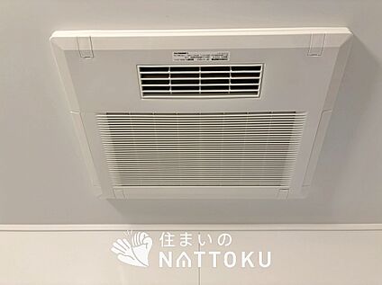 電気式浴室暖房換気乾燥機