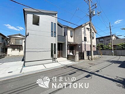 現地写真（前道含む外観）