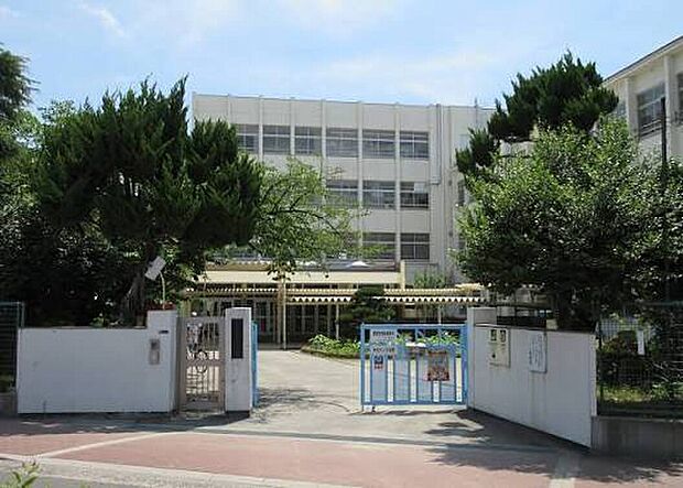 守口市立錦小学校(約600m)