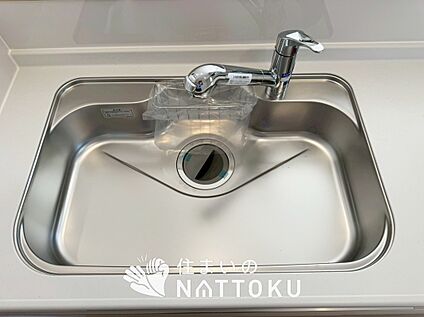 浄水器内臓型ハンドシャワー付シンク