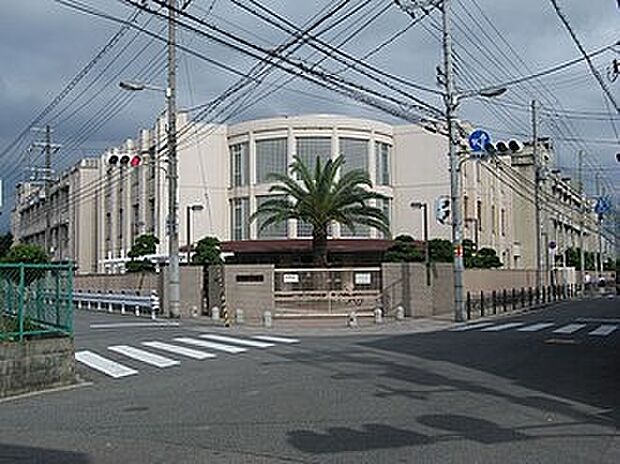 大阪市立田島南小学校(約750m)