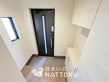 現地写真(玄関)