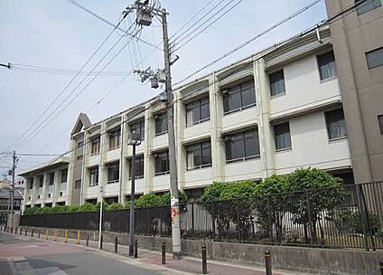 大阪市立大宮中学校 550ｍ(徒歩7分)