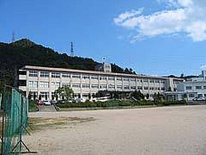 野洲市立野洲中学校 4300ｍ(徒歩54分)