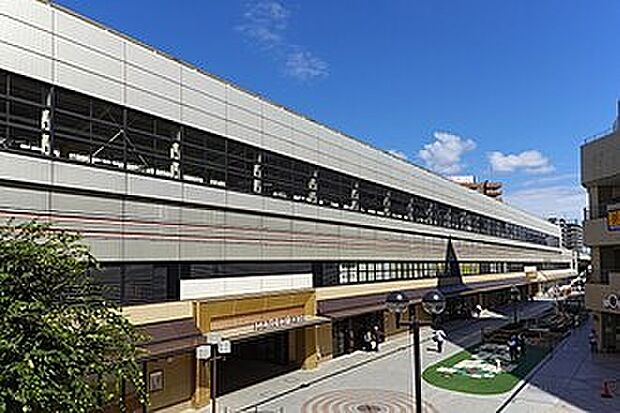 阪急電鉄宝塚線「池田」駅(約1,520m)