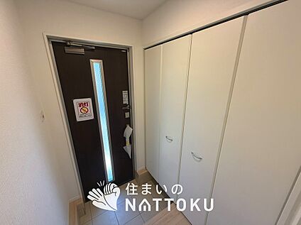 現地写真(玄関)