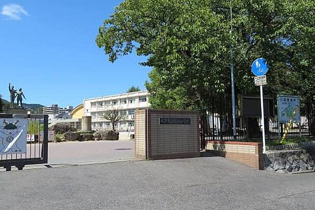 大津市立膳所小学校（約1,400m）