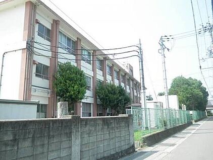 和歌山市立小倉小学校 640ｍ(徒歩8分)