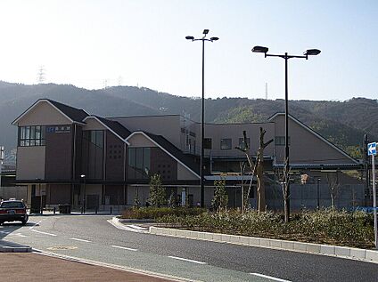 ＪＲ東海道本線「島本駅」 750ｍ(徒歩10分)