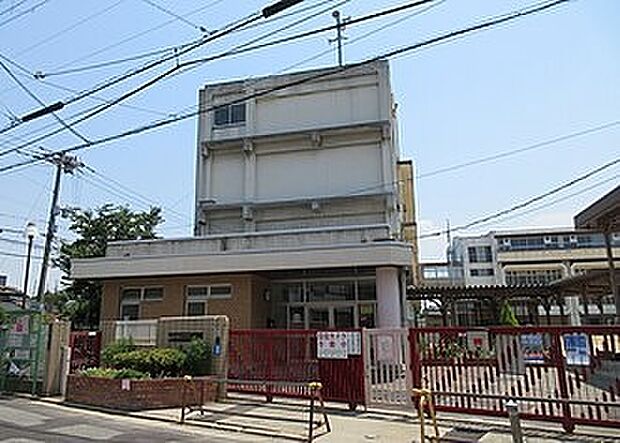 堺市立浜寺小学校（約1,000m）