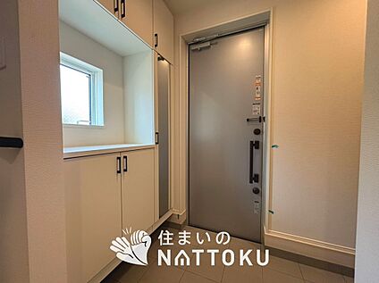 現地写真(玄関)