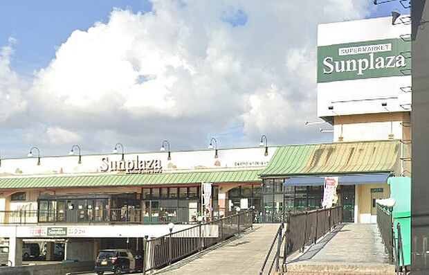 サンプラザ島泉店(約950m)