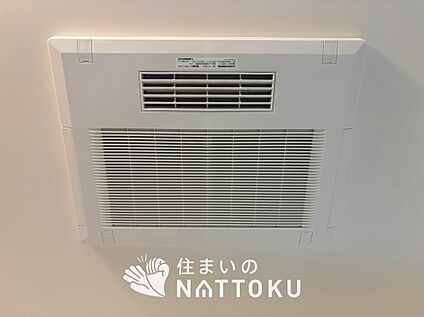 電気式浴室暖房換気乾燥機