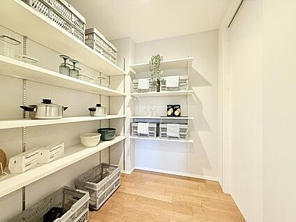 【現地モデルハウス】