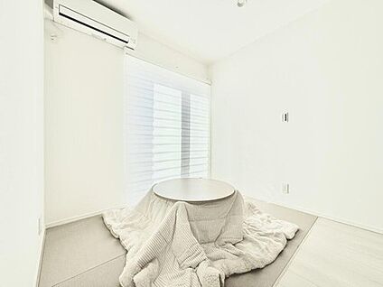 【現地モデルハウス1号棟　タタミコーナー】