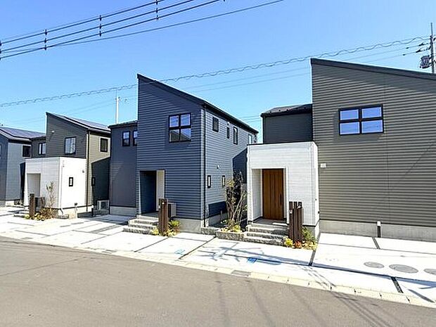 【【街並み】】分譲地内の道路は車2台が通れる幅を確保しました!交通量が多くても安心です。
※2025年8月撮影