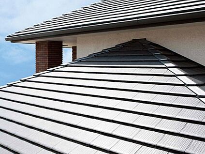 【陶器瓦の屋根材】