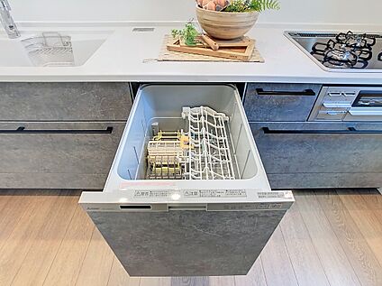 【食器洗浄乾燥機】