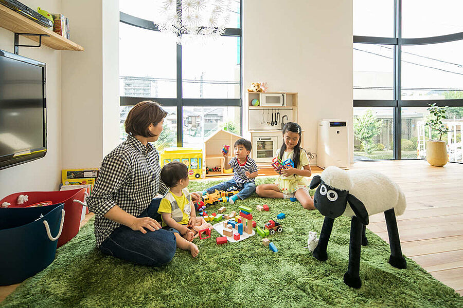 TANAKAYAは全スタジオにキッズスペースと保育士が常駐していますので、打ち合わせ中はお子様は遊びながらお待ちいただけます。