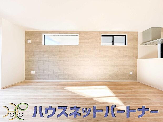 うららかな陽射しがどのお部屋にも降り注ぎますように、快適さを追求した間取設計。得難い立地環境での生活を恵みの豊かな永住の地へと変えてくれます。