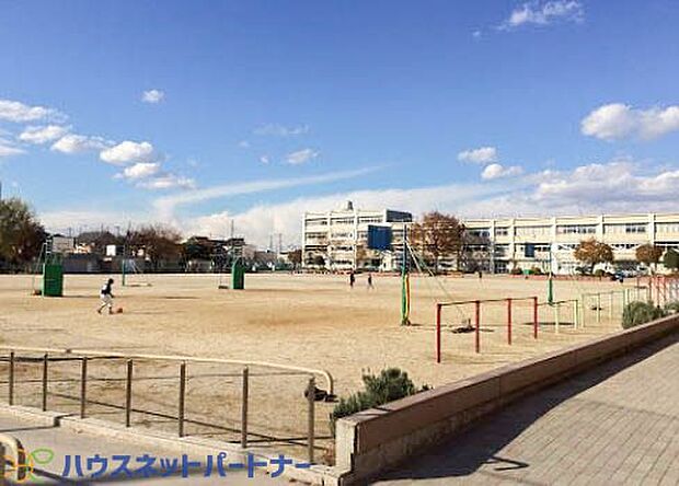 越谷市立南越谷小学校（約480m・徒歩6分）