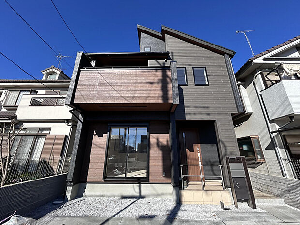 完成予定パース 西武池袋線「小手指」駅まで徒歩13分!買い物・教育施設が徒歩圏内に揃います。