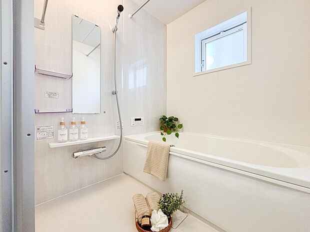 【【6号棟/浴室】】暖房換気乾燥機付きで部屋干しも可能。一番風呂でも暖かく入浴できます！