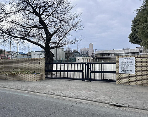 仙波小学校（約1,220m）