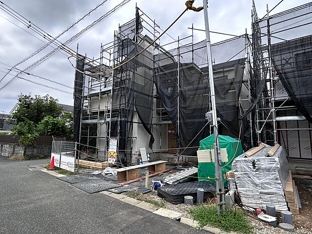 【【現況写真/3号棟】】1階に居室を一部屋設けることで、将来的にはワンフロアでの生活も見据えた間取り◎