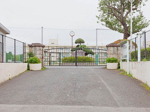 誉田中学校（約144m）