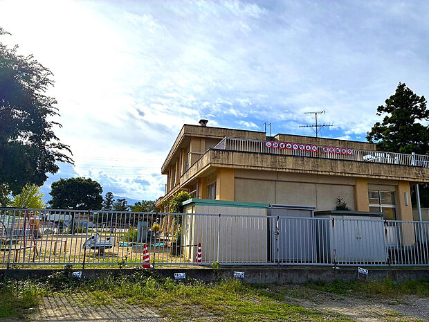 清水幼稚園（約815m）