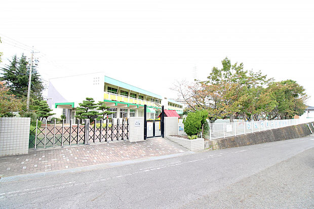 平山こども園（約250m）