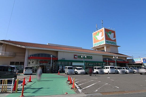 平和堂祖父江店（約2,600m）