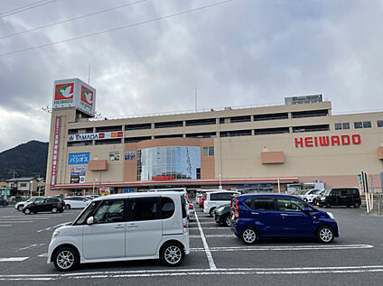 平和堂 坂本店 1700m