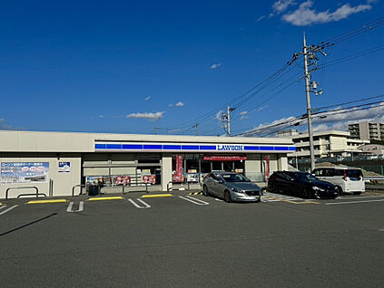 ローソン生駒小平尾町店 1200m