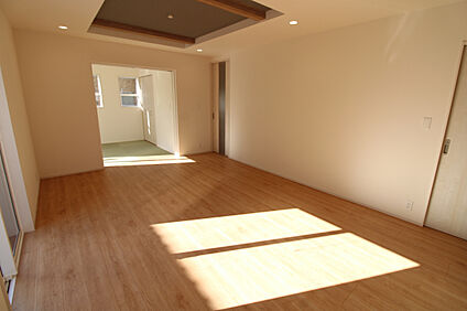 リビングダイニング