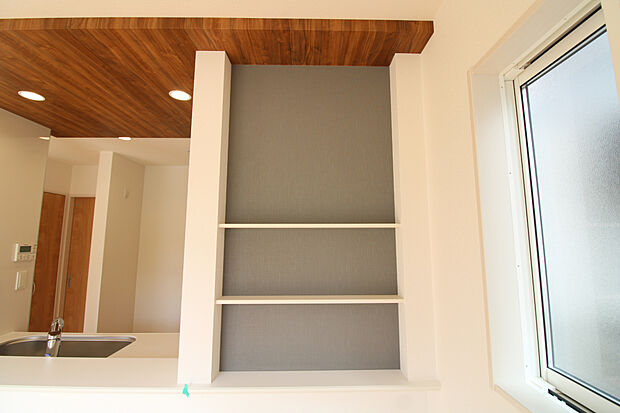 【造作ニッチ】趣味の小物や写真などの装飾に便利です！