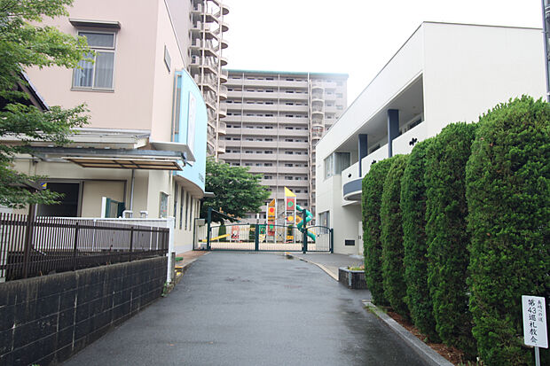 廿日市聖母マリア幼稚園（約1,200m）