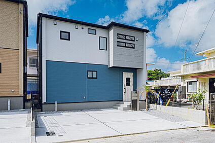 販売現地