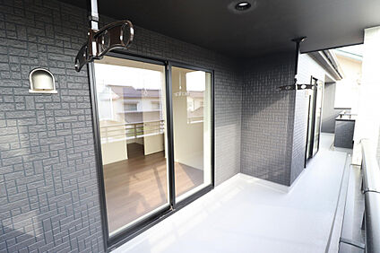 【インナーバルコニー】