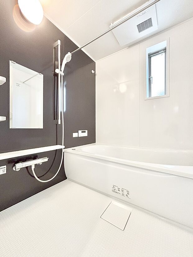 一日の疲れを癒やす大切なバスタイム。ゆっくりとお風呂を楽しんで疲れをとりたいですね!