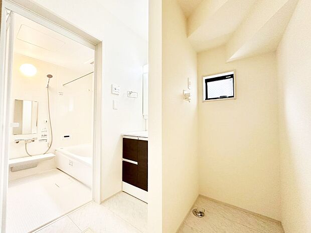 清潔感ある洗面化粧室で朝の身支度も快適