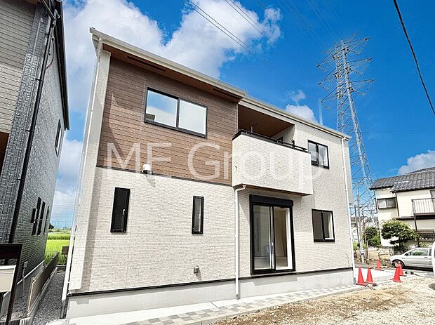 暮らしやすさと居心地の良さにこだわったシンプルで飽きのこないデザイン ！