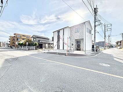 前面道路含む現地写真